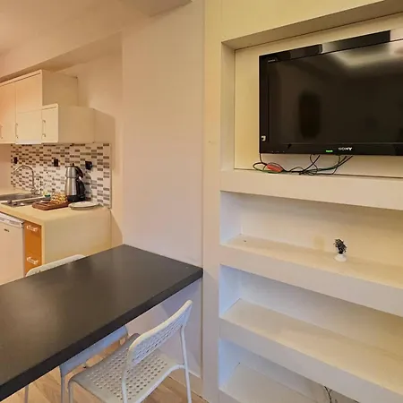 Apartment Taksim Square1 Bedroom 03 *